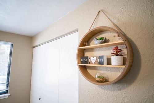 WOOD INN Cozy 2BD over the bridge WOOD INN Cozy 2BD over the bridge