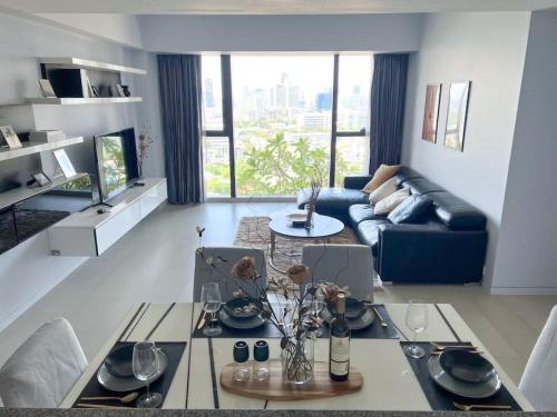 Resort Living 2BR - Ultra Fast Wifii - BTS Chong Nonsi, Bangkok (zdjęcie 3)