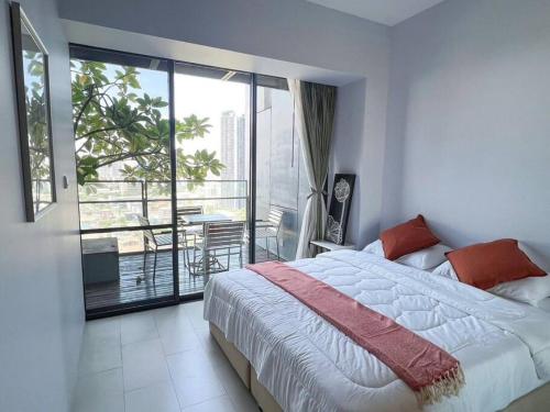 Resort Living 2BR - Ultra Fast Wifii - BTS Chong Nonsi, Bangkok (zdjęcie 4)