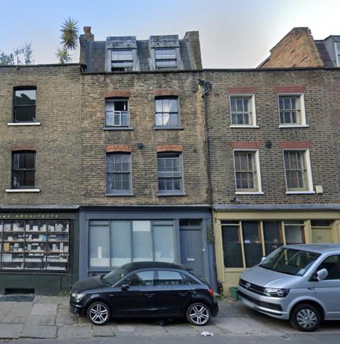 King's Cross Road Private Rooms 2