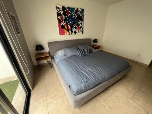 Departamento Zona Jurica a 2 min Av 5 de febrero en Torre de Piedra in Salitre, Mexico