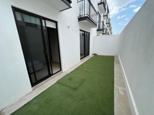 Departamento Zona Jurica a 2 min Av 5 de febrero en Torre de Piedra in Salitre, Mexico