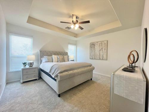 Elegant Conroe Getaway with Game Room & BBQ in Conroe, USA