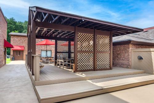 Best Western Auburn/Opelika Inn - main image