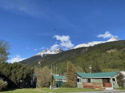 Sgt Prestons Lodge in Skagway