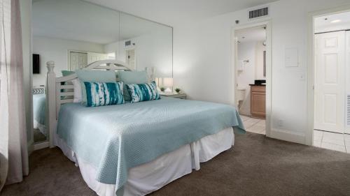 Beachside Two 4277 - image 10