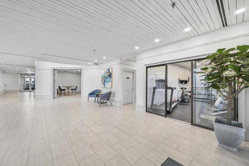Beachside Two 4277 - image 14