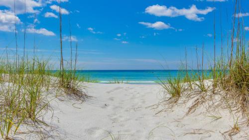 Beachside Two 4277 - image 2