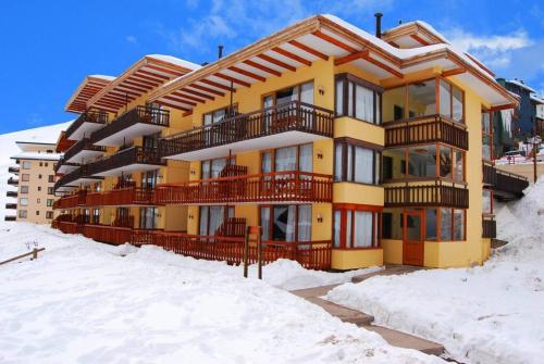 Refugio Centro de Ski La Parva