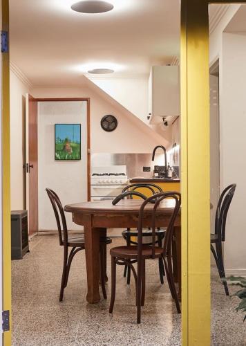 設施, The Retro Soul - Cosy CBD Refuge for Creative Minds in 卡爾頓