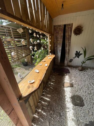 FARE Tatahi in ฮัวฮีเน อิตี