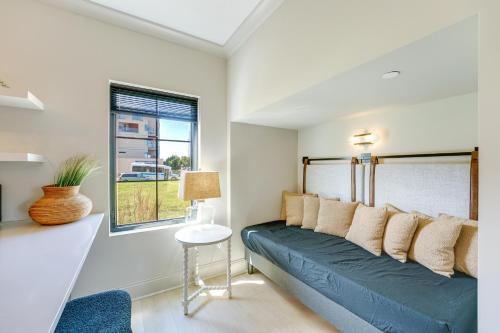 Modern Ludington Apartment Across From the Lake! in Ludington, USA