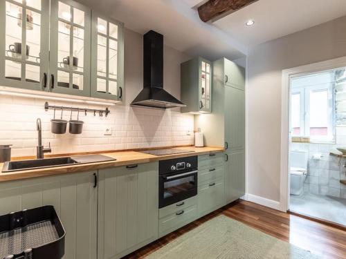 ห้องครัว, Portu Suite by Aston Rentals in พอร์ทูกาลีท