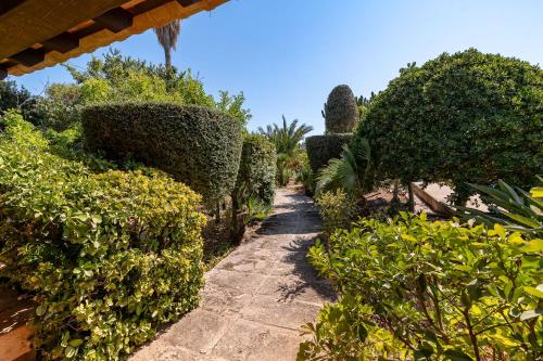 Villa with Private Pool image 5