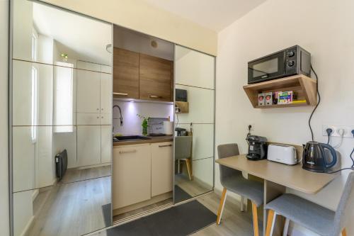 kuhinja, Cozy Corner 77 - Appt avec jardin pour 4 in Favières