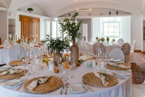 Banquet hall, Hotel Hofgut Georgenthal in Hohenstein
