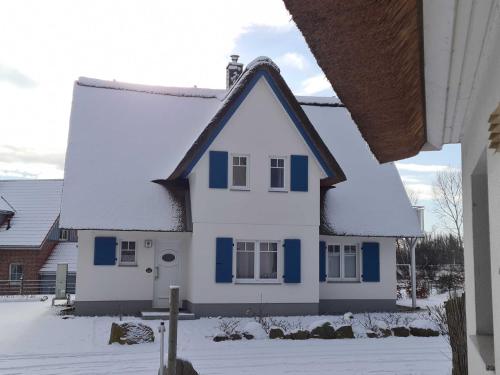 E8 Reetdach Ferienhaus Ostseebad Rerik