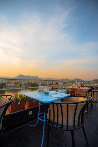 Hotel Pratap Bhawan