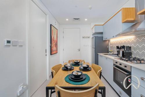 Brand New 1BR In GolfVille I Amazing Amenities, Dubái (foto 10)