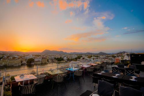 Hotel Pratap Bhawan - Udaipur