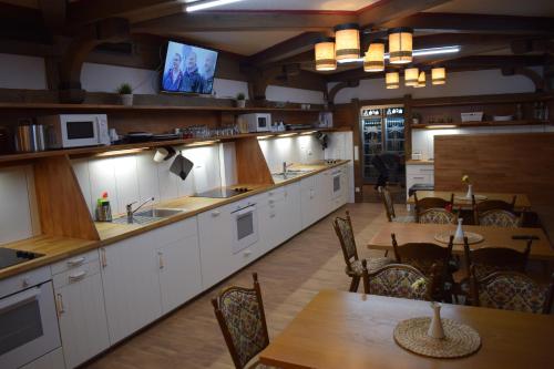 Konyha, Hotel Post mit Klimaanlage in Neckarsulm