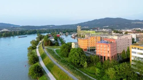 Trans World Hotel Donauwelle in Linz, Österreich