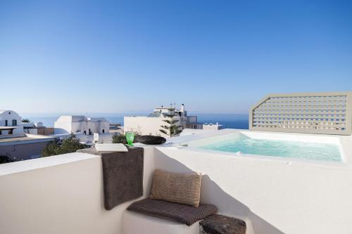 2 bedrooms, 4 beds