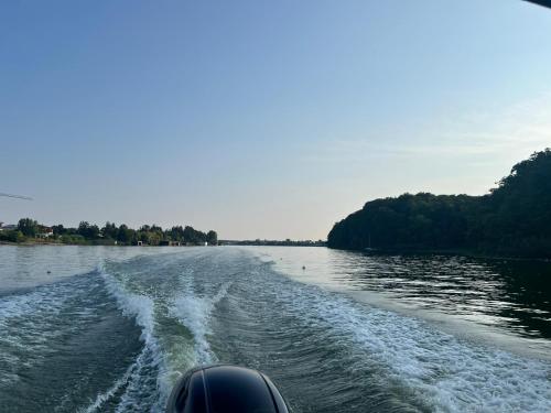 酒店活動, Lotus Retreat in 喬夫利切尼