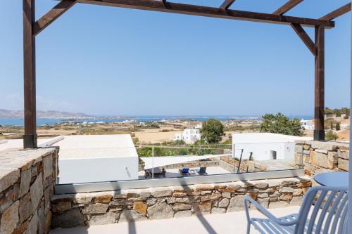 Deluxe Double Room with Sea View image 6