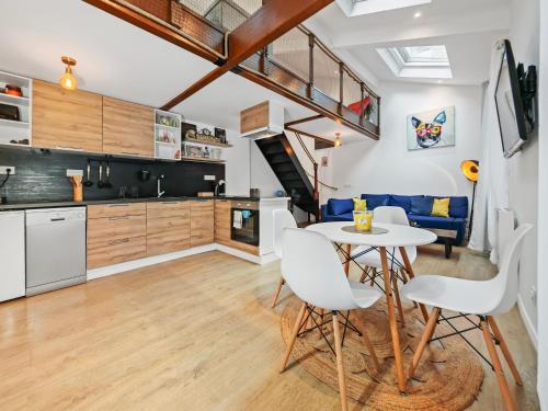 Loft Duplex à 2 min de Paris - Parking gratuit - Location saisonnière - Le Pré-Saint-Gervais