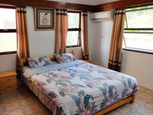 King Room with Private Bathroom and Free WiFI in SUVA CBD - Nadi King Room with Private Bathroom and Free WiFI in SUVA CBD - Nadi