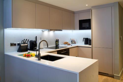 Cheval Phoenix House at Sloane Square - image 11