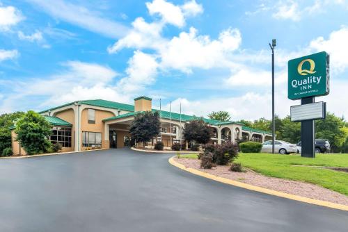 Quality Inn Russellville - 숙소 외관