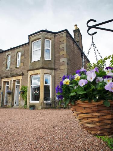 Adam Guest House - image 13