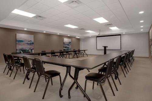 Home2 Suites By Hilton Thunder Bay