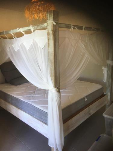 fleur de tiare in Γκραντ-Μπουργκ