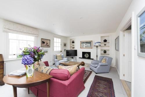 PERFECT KENSINGTON MEWS HOUSE - Quiet location gîte à louer Fraser Place Chelsea