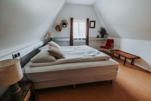 Héradsskólinn Historic Guesthouse - image 5
