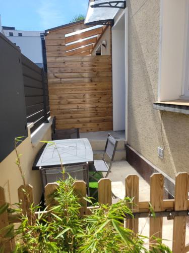 Paris Par Metro 4 - Rer B - Calme - Patio Prive - Bagneux