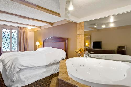 ไนต์ส อินน์ - กรีนส์เบิร์ก เพนซิลเวเนีย (Knights Inn - Greensburg PA) in กรีนส์เบิรก์ (PA)