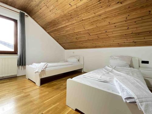 SAD503 - Praktische Monteurwohnung, Schwandorf (foto 4)