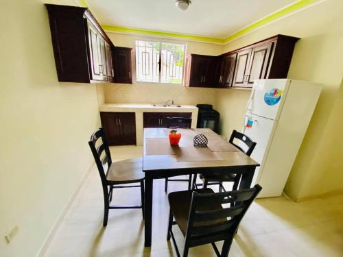 廚房, Le Bigot Appartements in 戈納伊夫