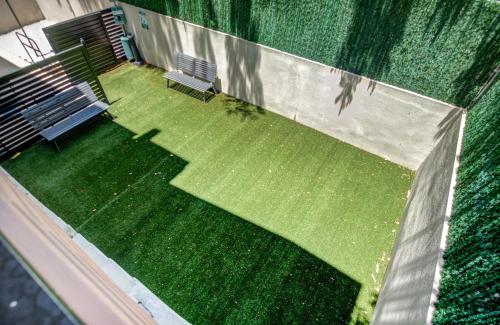 Modern 3BR PH with Rooftop Plunge Pool in Miami Modern 3BR PH with Rooftop Plunge Pool in Miami