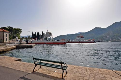 Studio By The Sea 2 in Lepetane