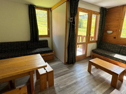 Studio au pied des pistes, animaux acceptés, WiFi gratuit - FR-1-181-2169 - Location saisonnière - La Plagne-Tarentaise