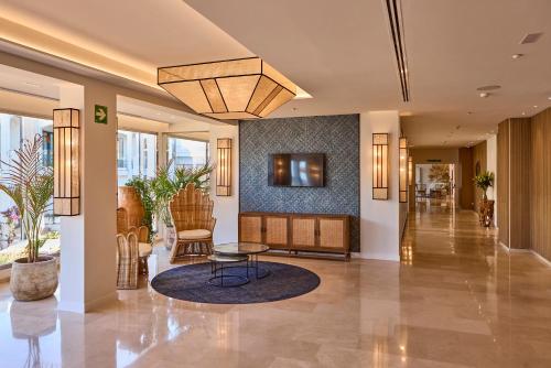 Universal Grand León & Spa