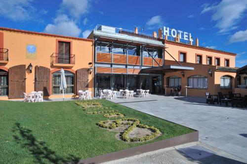 Hotel Restaurant Sol i Vi, Lavern bei Vilafranca del Penedès