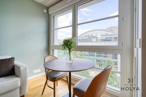 Aux portes de Paris - Le Subtil - 365B Aux portes de Paris - Le Subtil - 365B