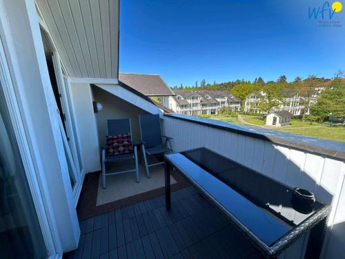 Apartment with Balcony
