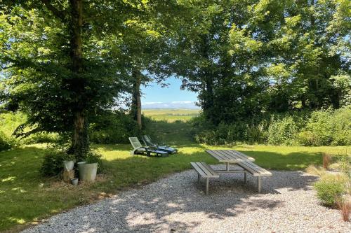 Çevredekiler, Le Bungalow in Bonningues-lès-Calais